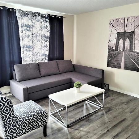 Cozy 4 Bedroom Townhouse - Peaceful Feel Of Home Winnipeg Eksteriør billede