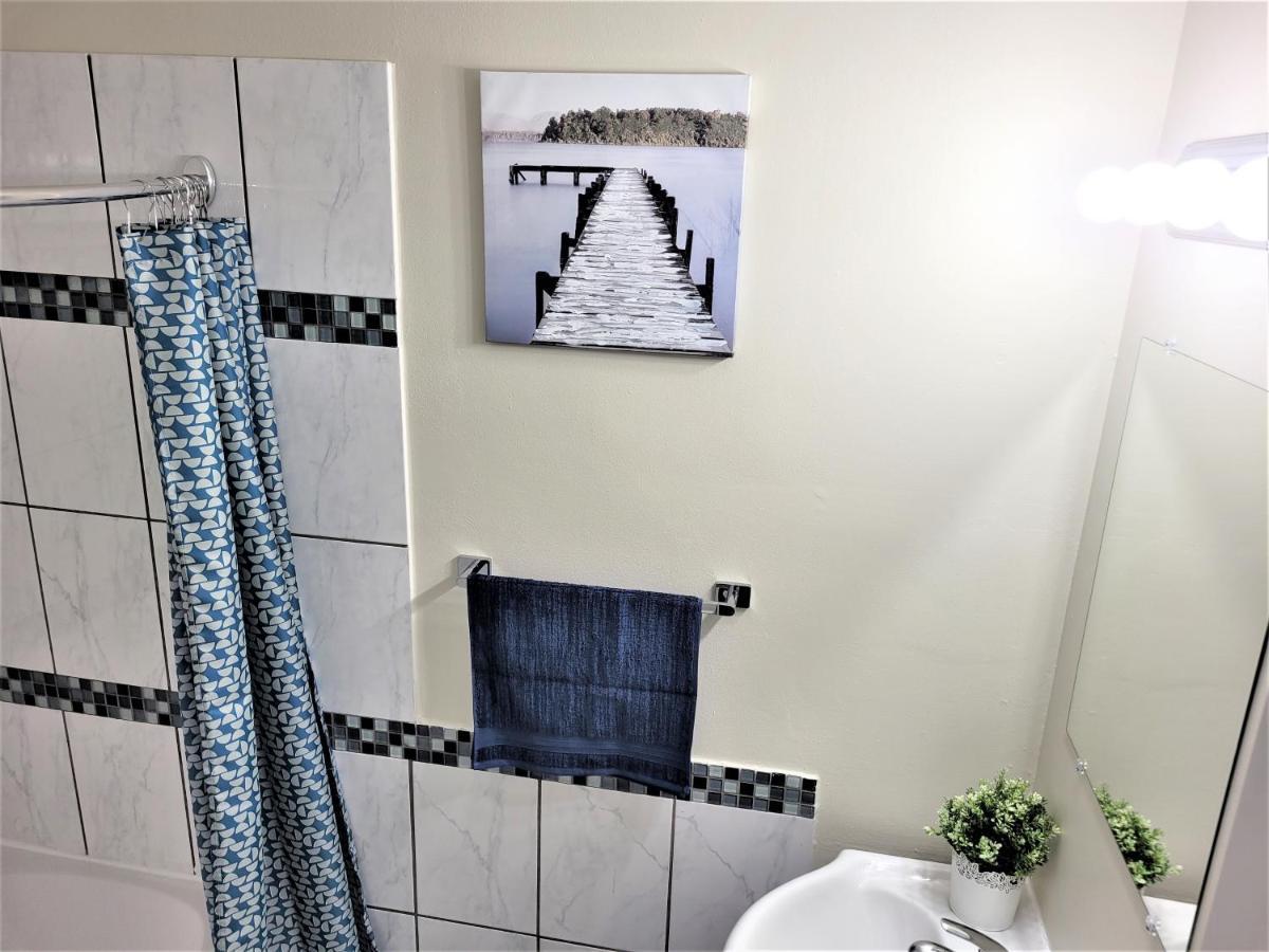 Cozy 4 Bedroom Townhouse - Peaceful Feel Of Home Winnipeg Eksteriør billede