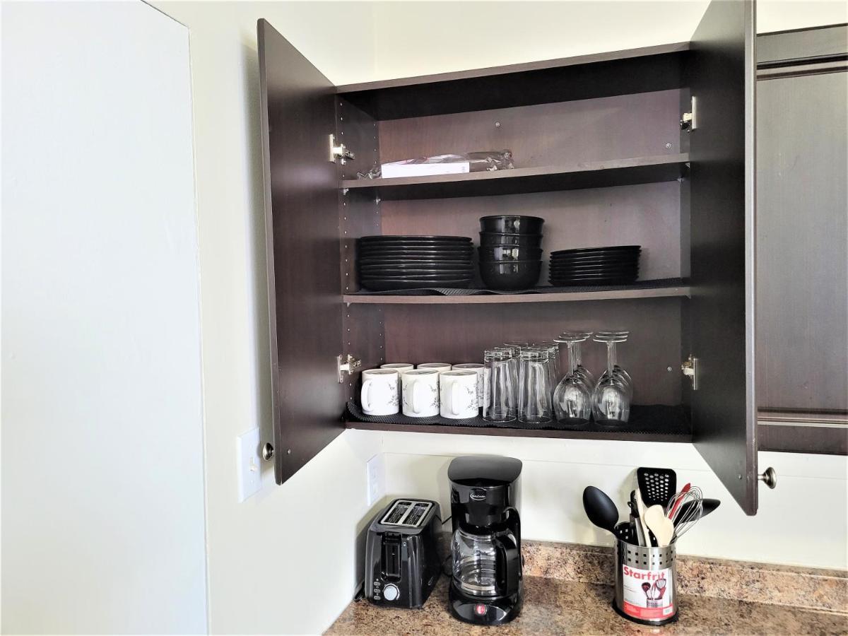 Cozy 4 Bedroom Townhouse - Peaceful Feel Of Home Winnipeg Eksteriør billede
